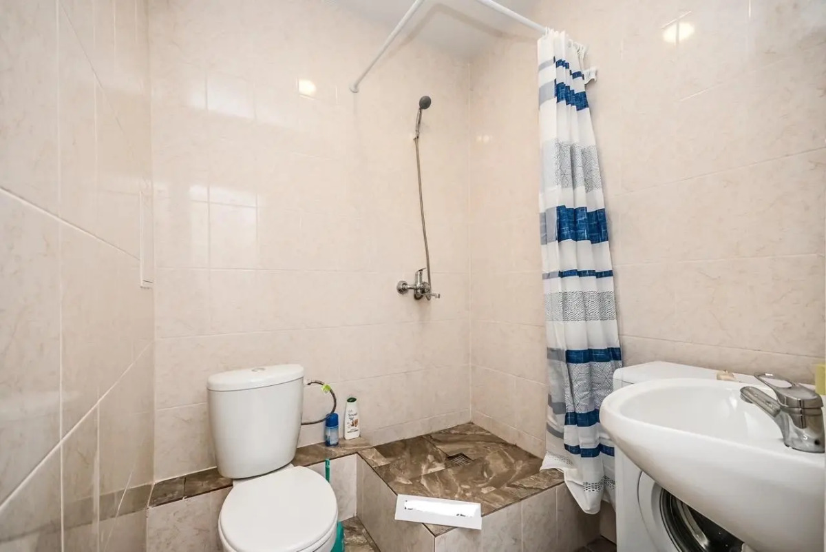 Погостим на улице Вертолетная 48