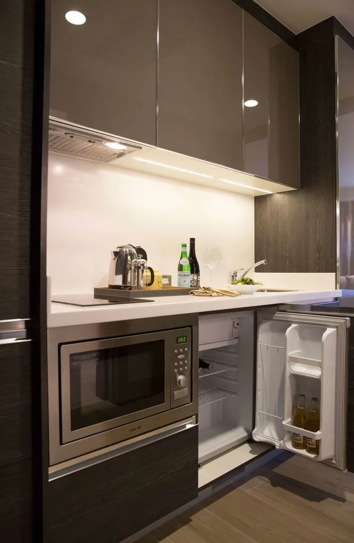 Makati Diamond Residences