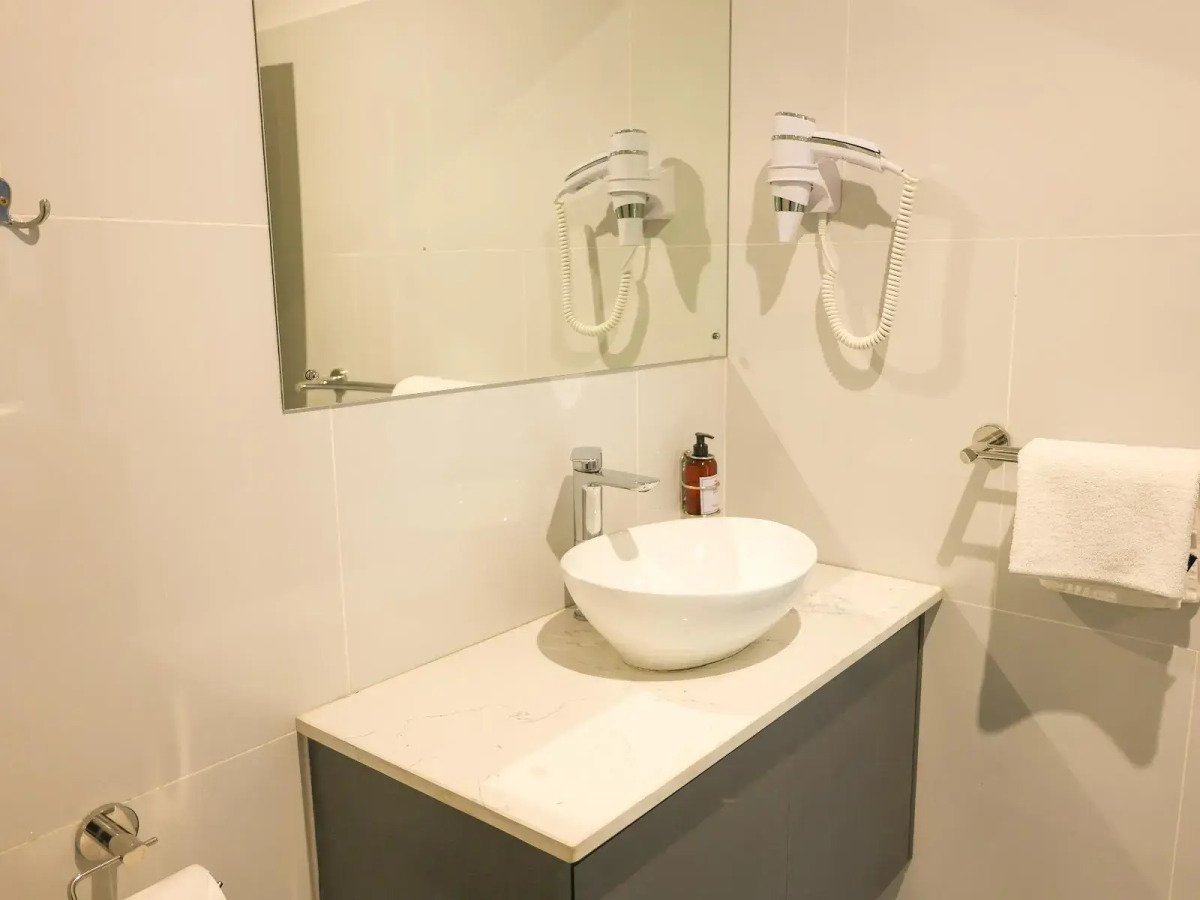 Victoria Falls Waterfront