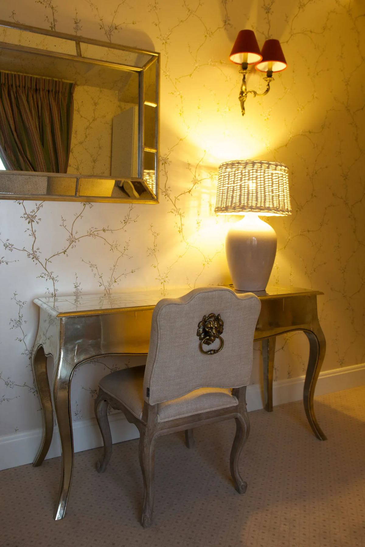 Отель «Апия»