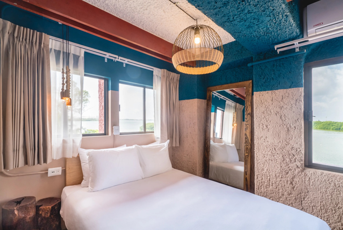 Отель Selina Cancun Laguna Hotel Zone