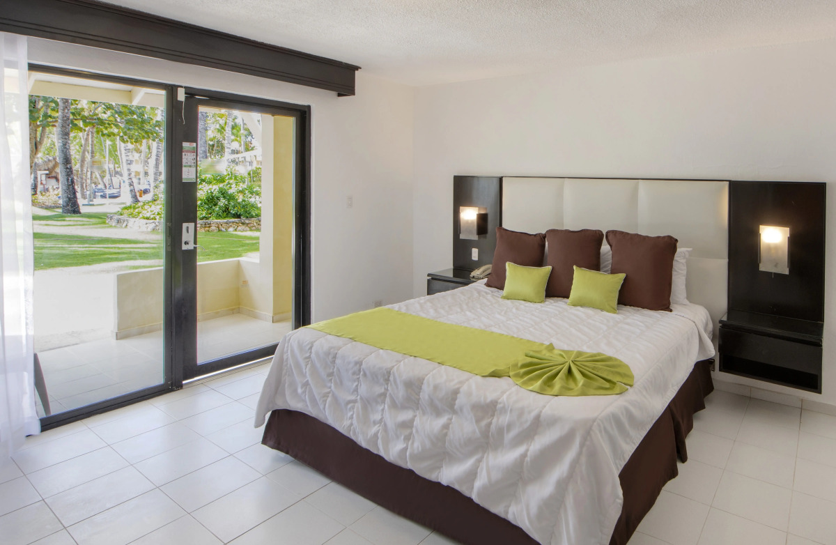 Viva Wyndham Dominicus Beach Resort — All Inclusive