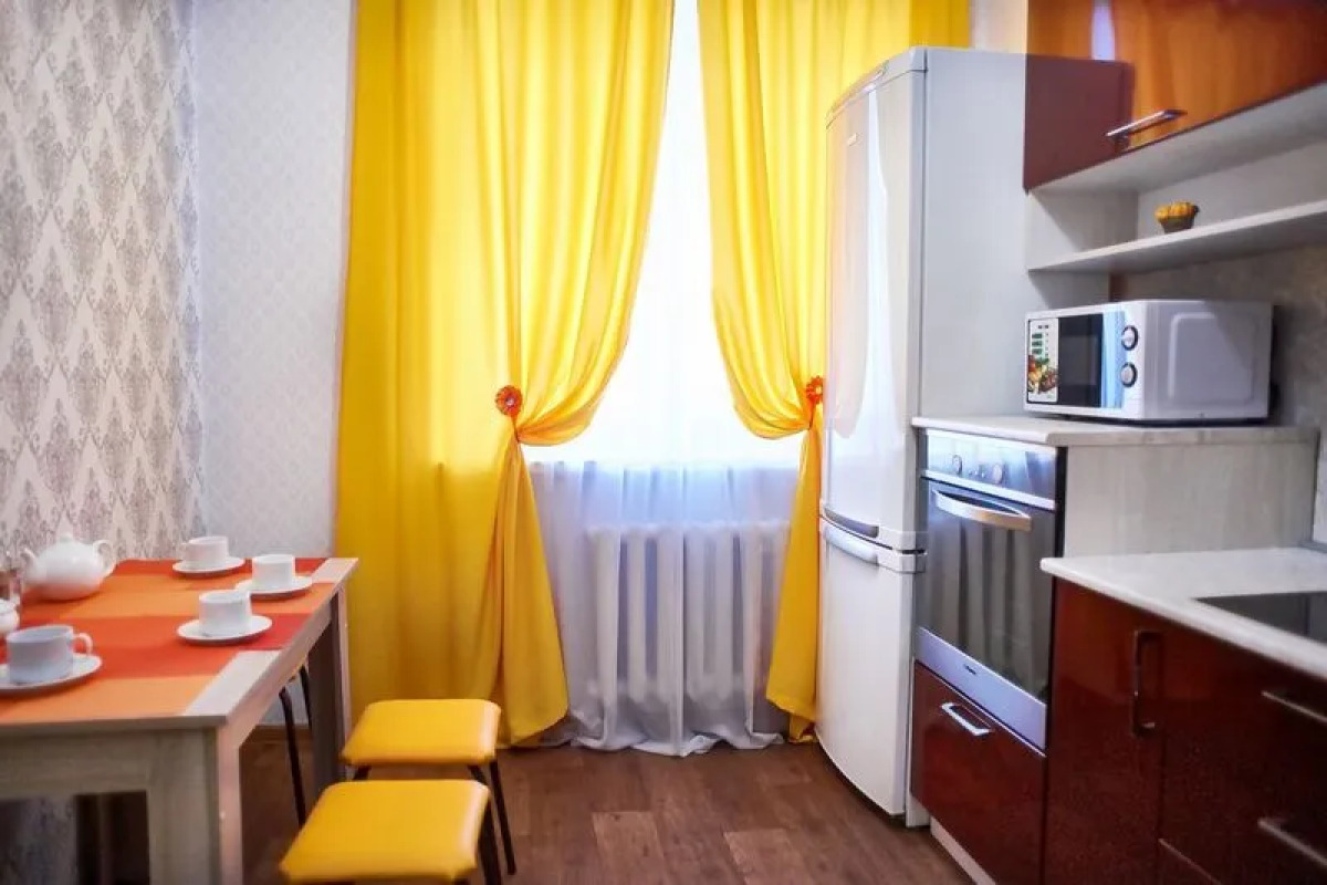 Апартаменты Пять Звезд  на пр-те Ленина, д. 135/2