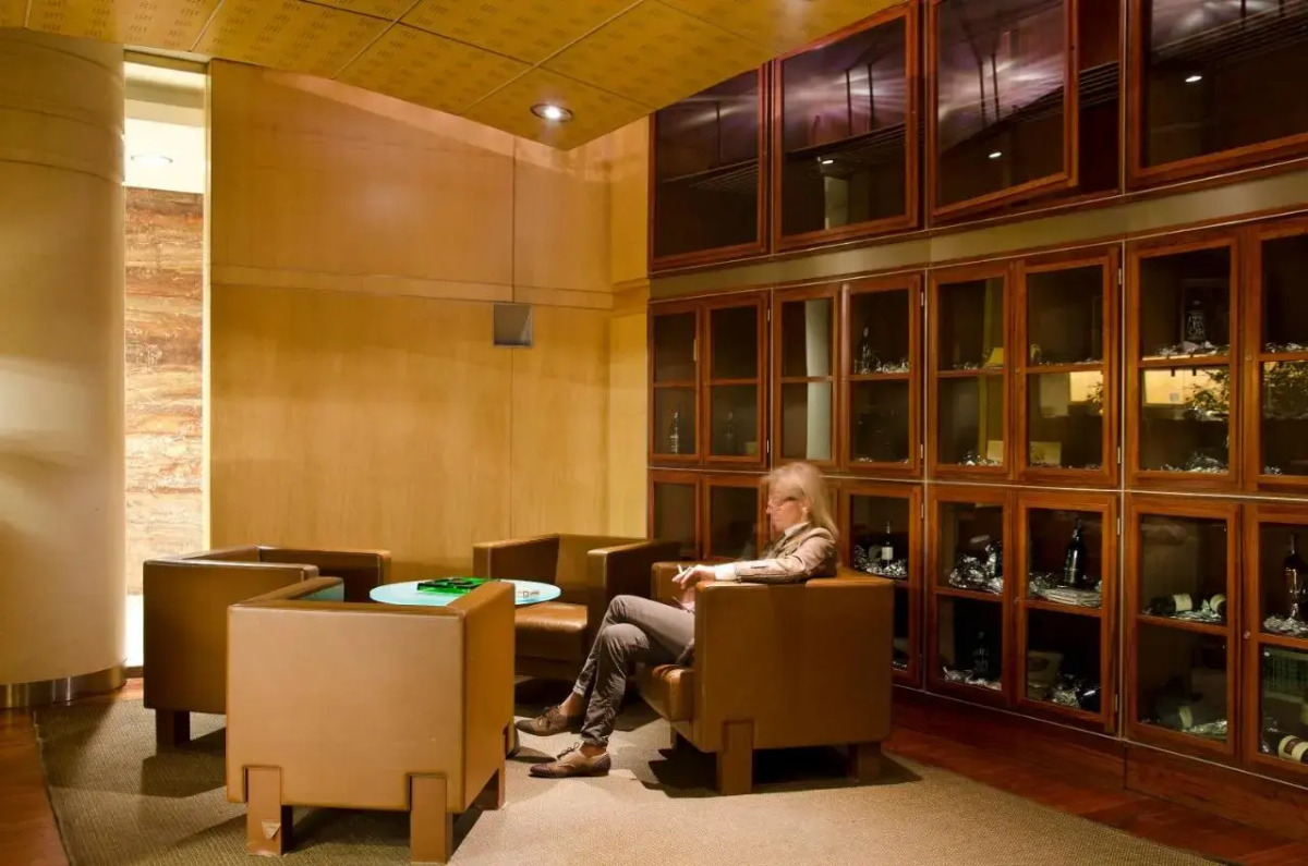 VIP Executive Entrecampos Hotel & Conference