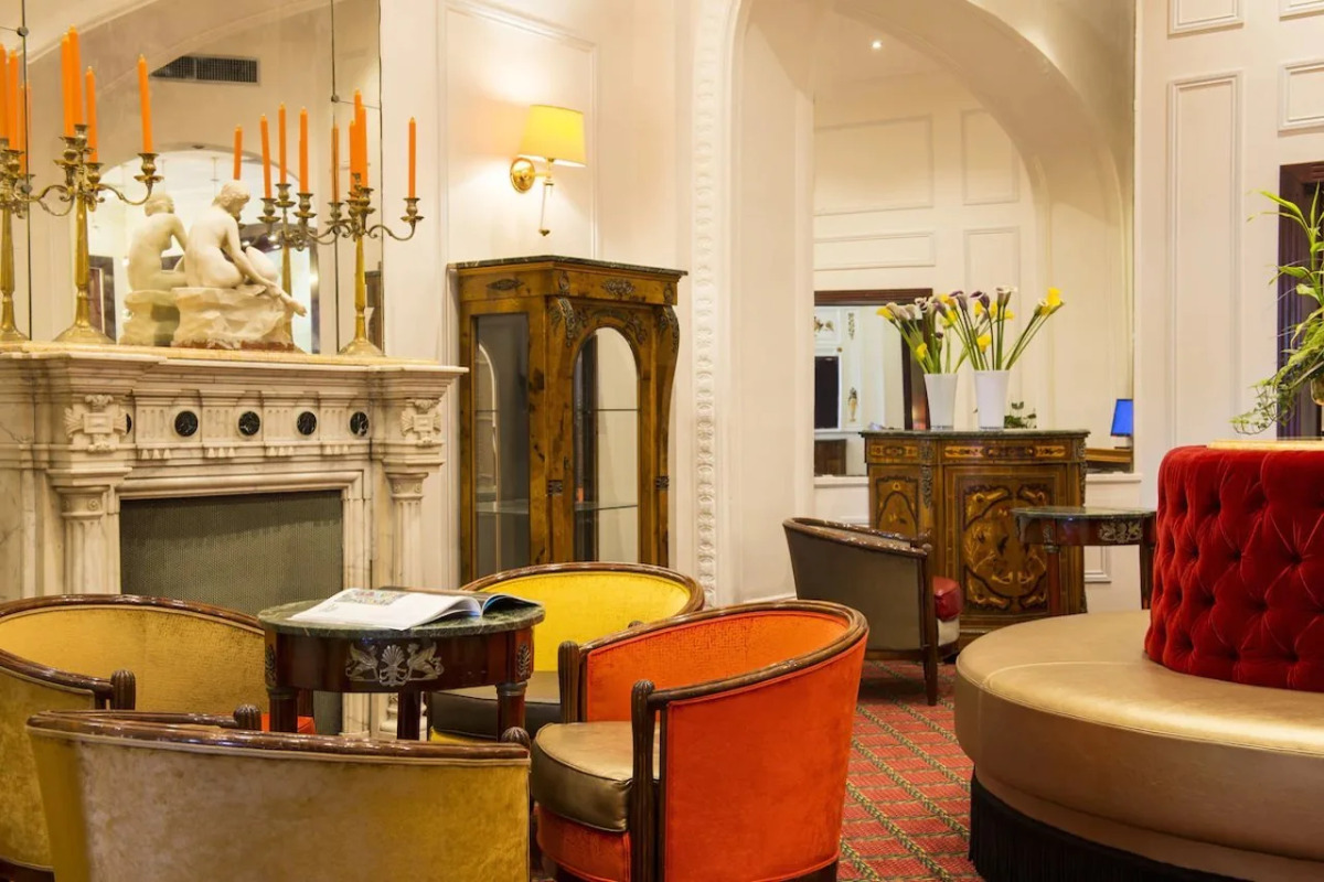 Отель West End Nice