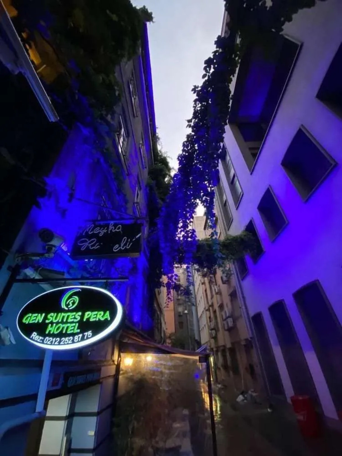 Mavi Konak Apart & Hotel