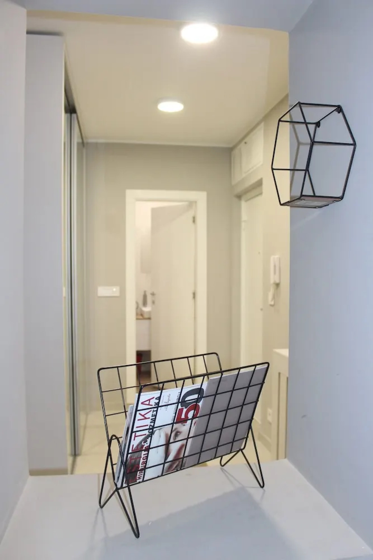 Home Living Apartments