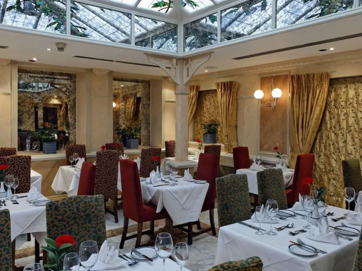 Rochester Hotel by Blue Orchid