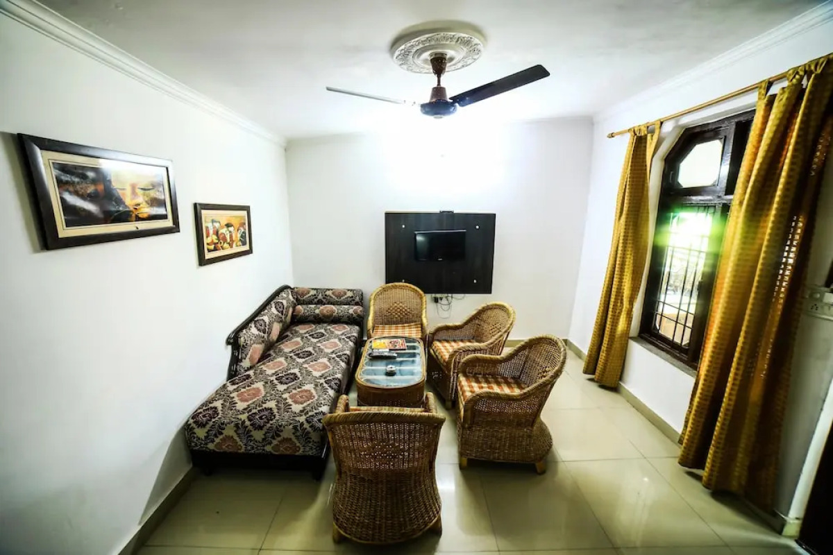 Swiss Cottage and Spa by Salvus