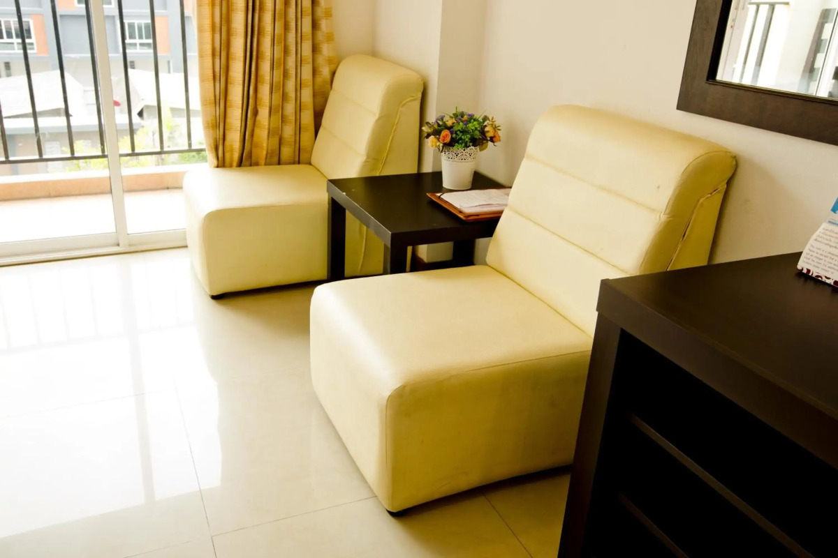 Sinsuvarn Airport Suite