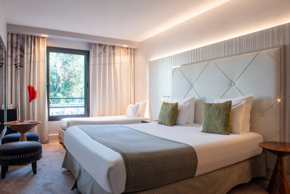 Le Parisis Paris Tour Eiffel