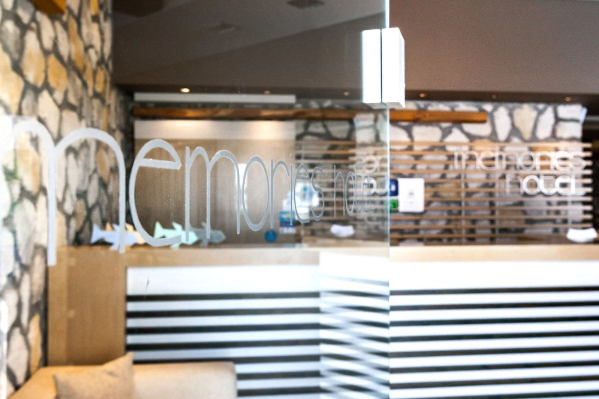 Memories Beach Hotel