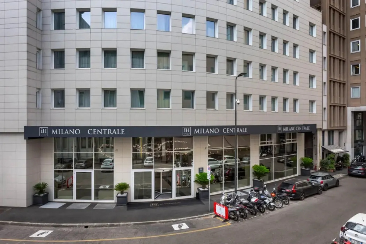 IH Hotels Milano Centrale