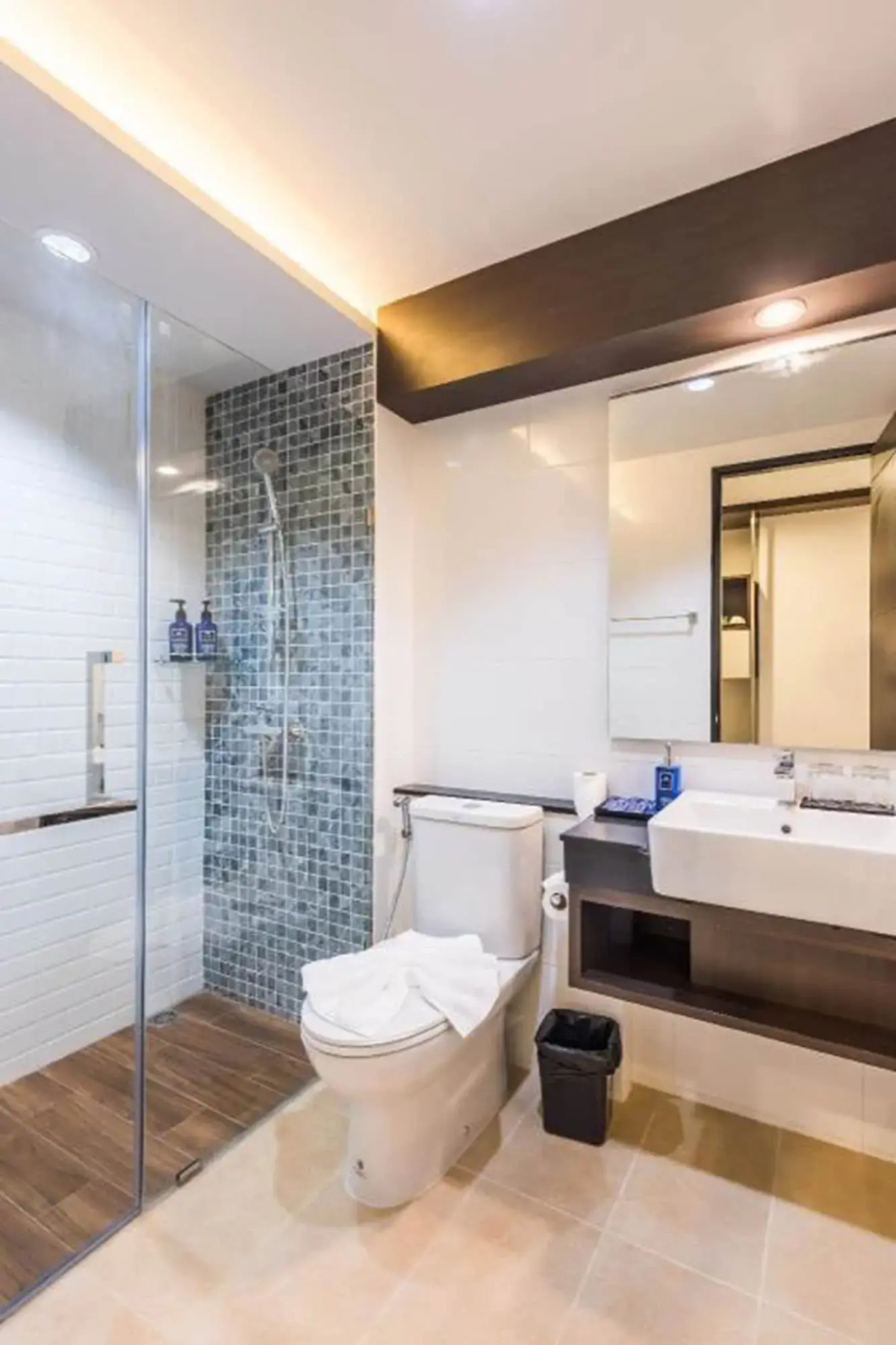 River Front Krabi Hotel