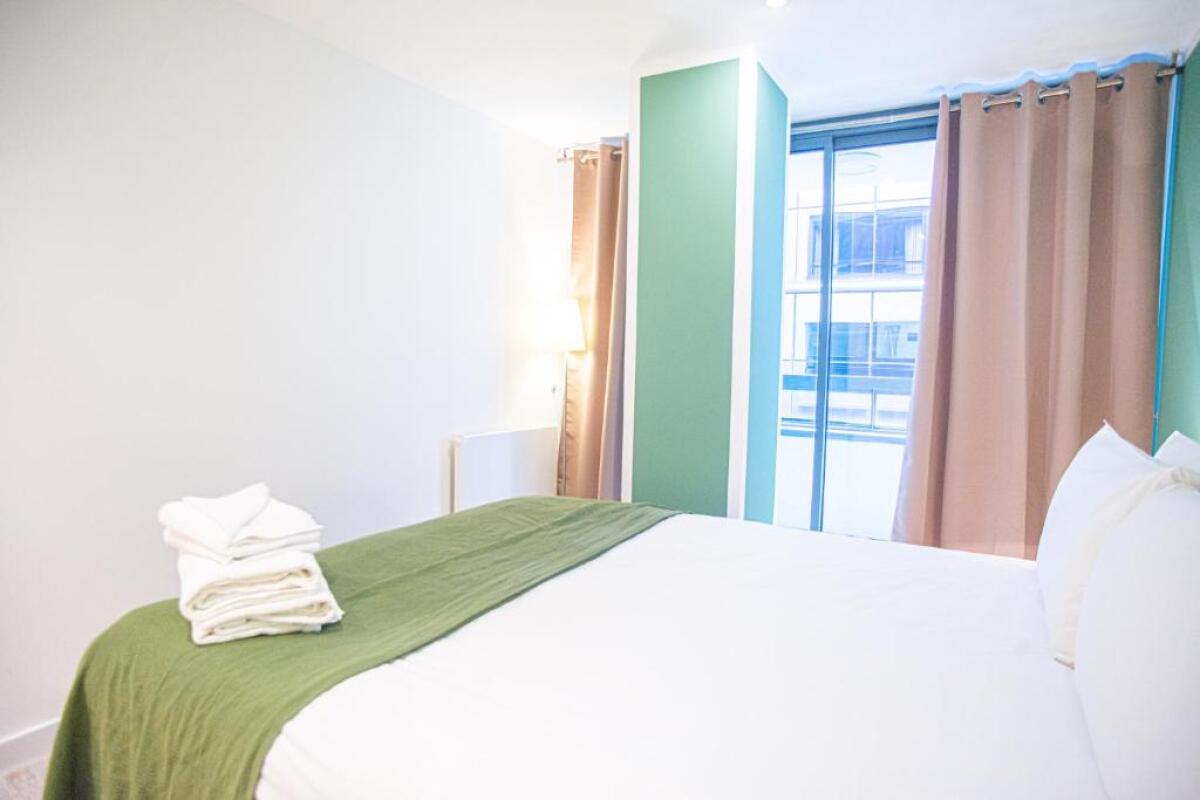 One Bed Serviced Apt in Farringdon