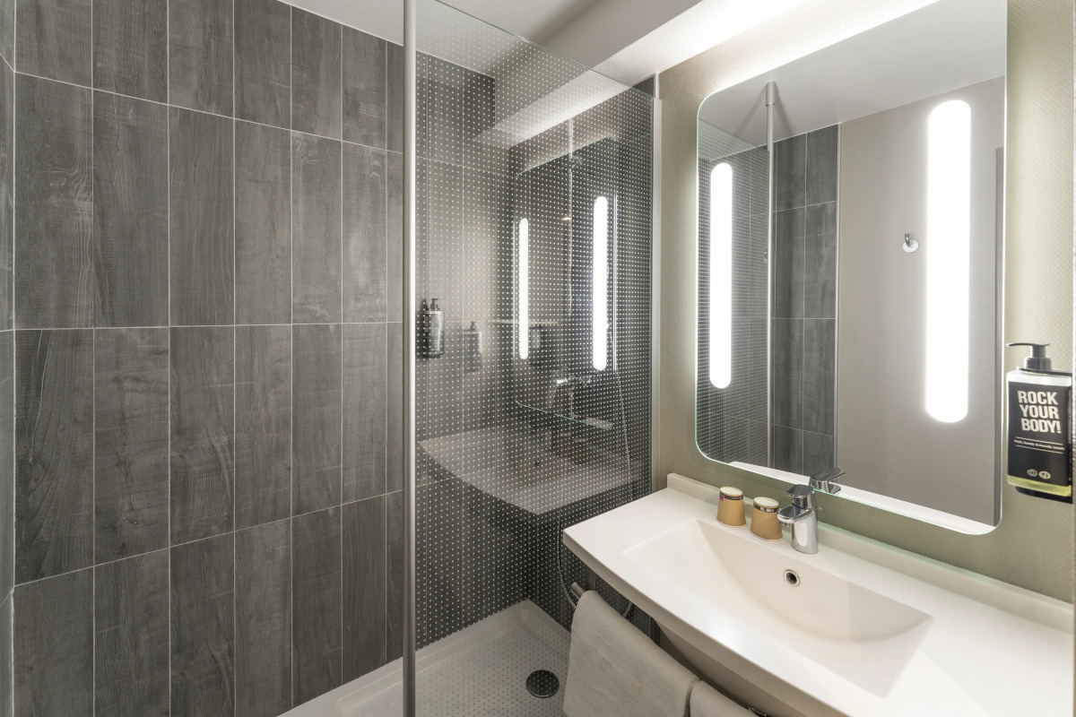 ibis Paris 17 Clichy-Batignolles