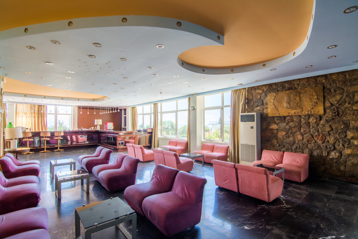 Отель Alexandros 