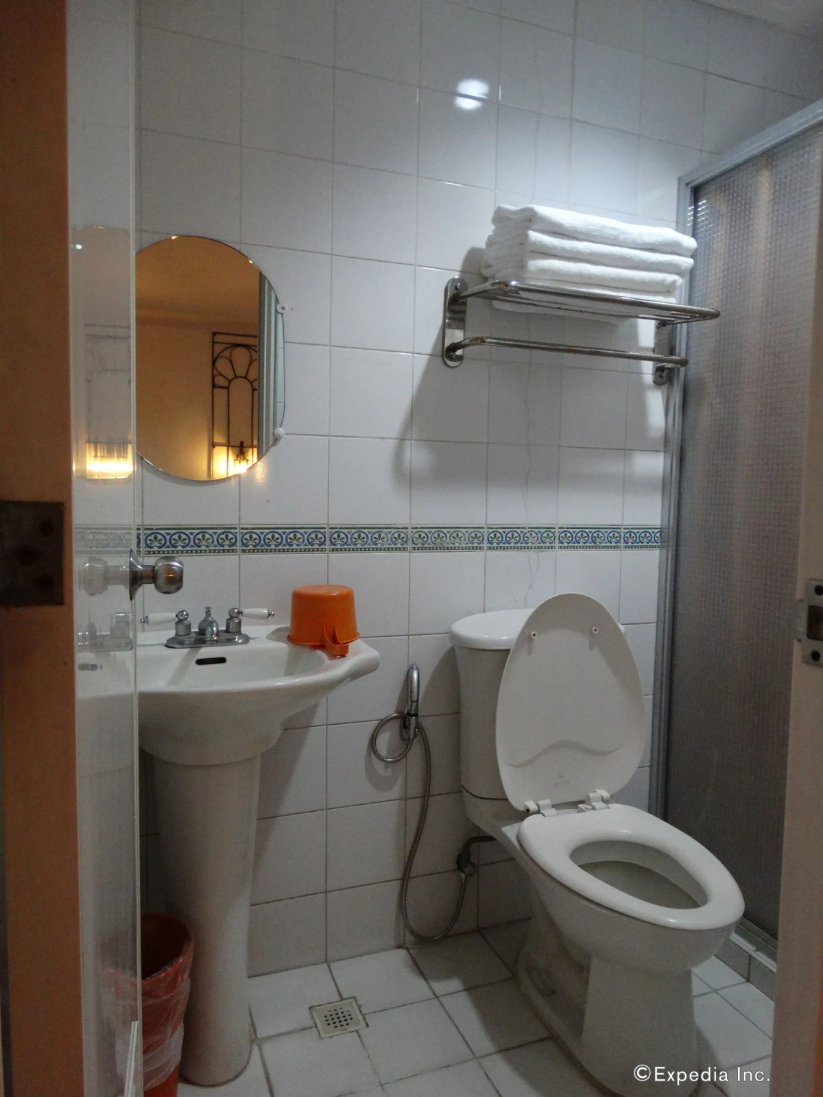 Urban Travellers Hotel