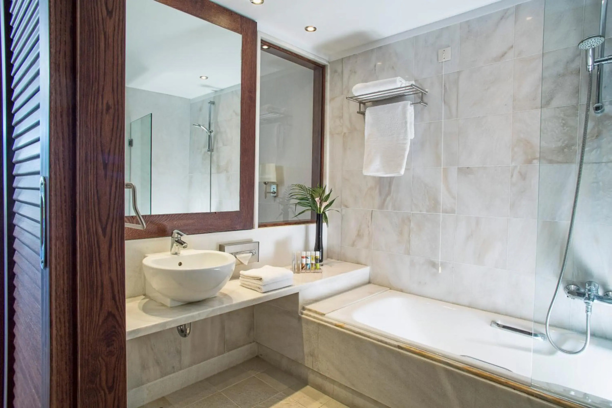 Kontokali Bay Resort & Spa