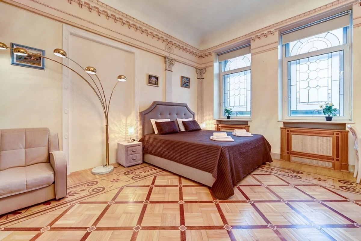 RentalSPb on Kirochnaya