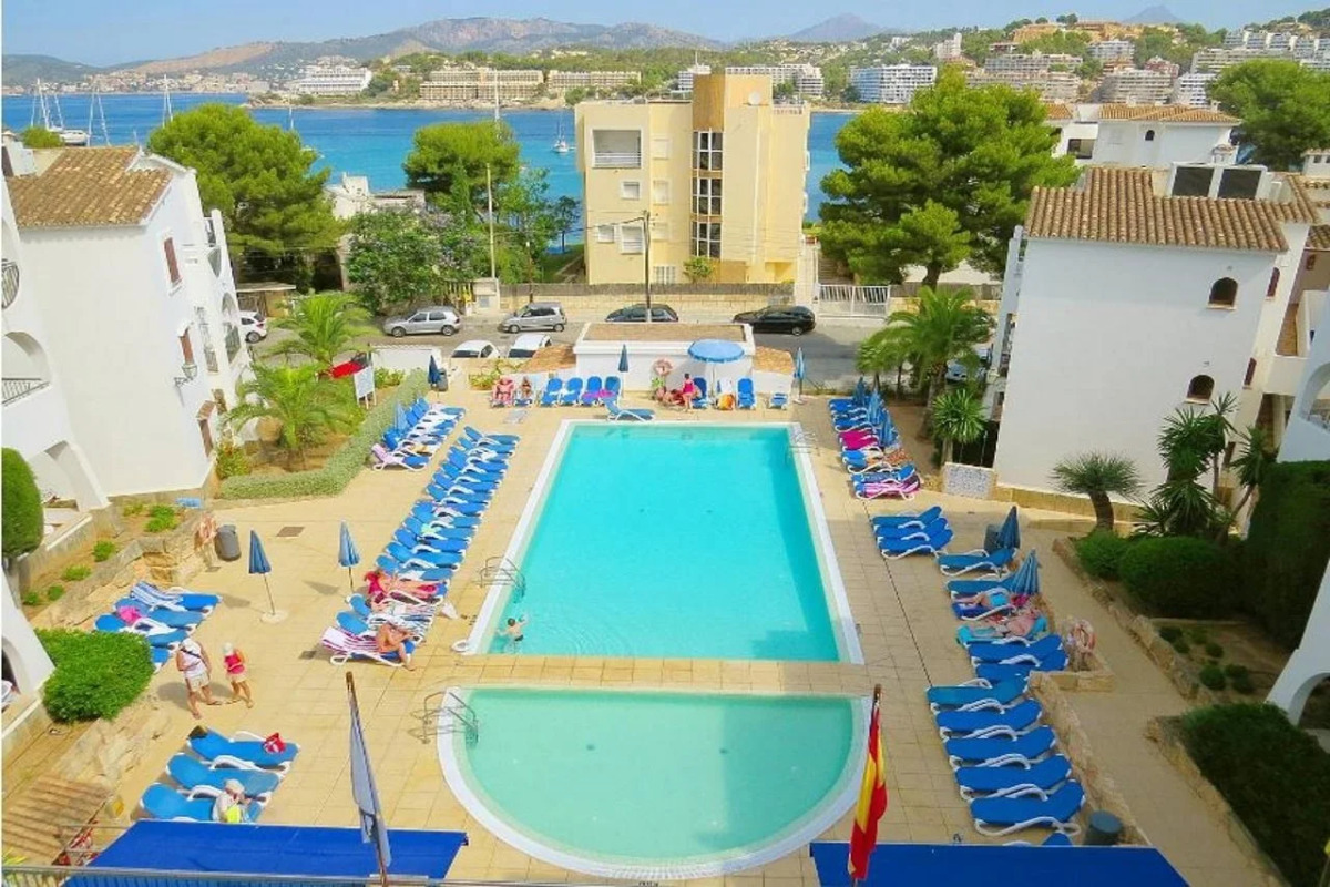 Flipflop Surfing Playa Apartments