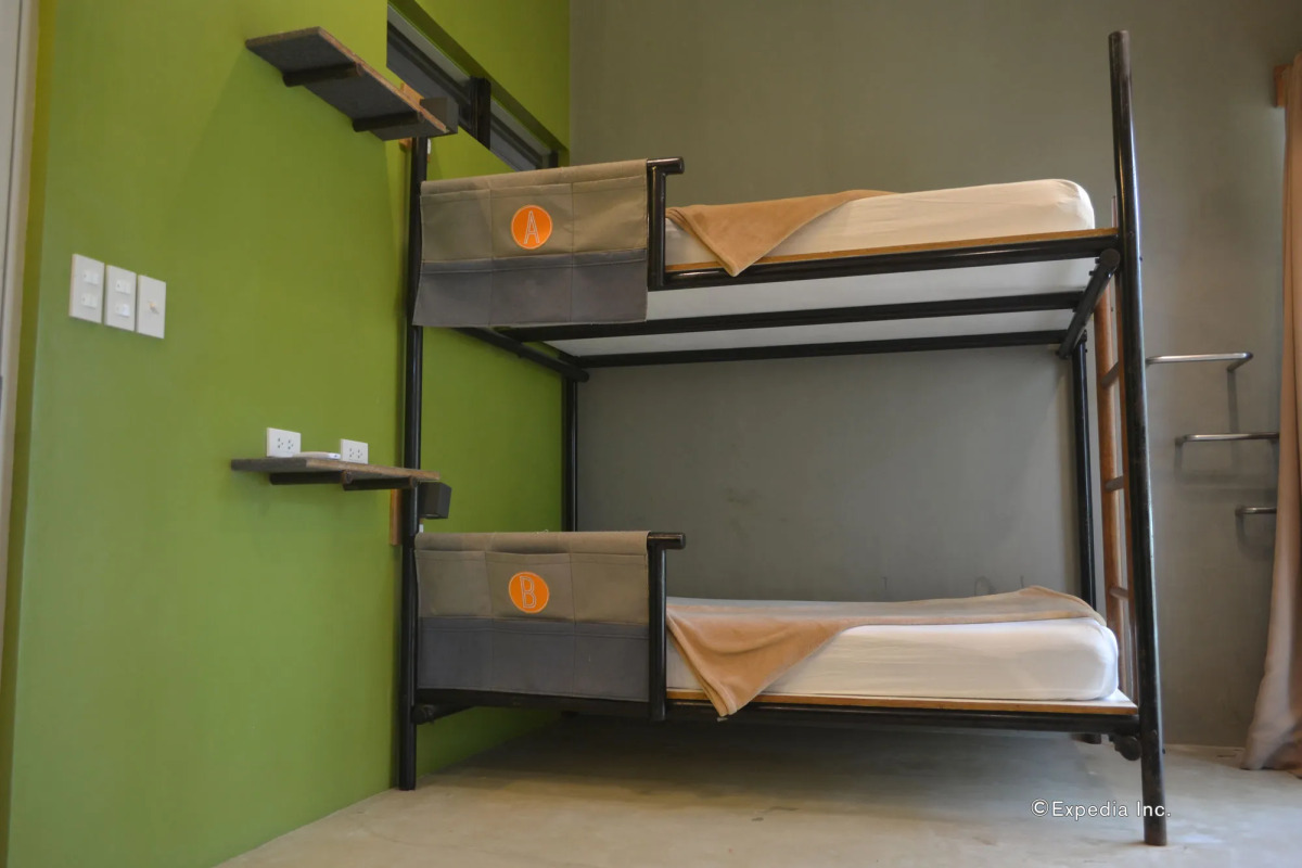 Spin Designer Hostel