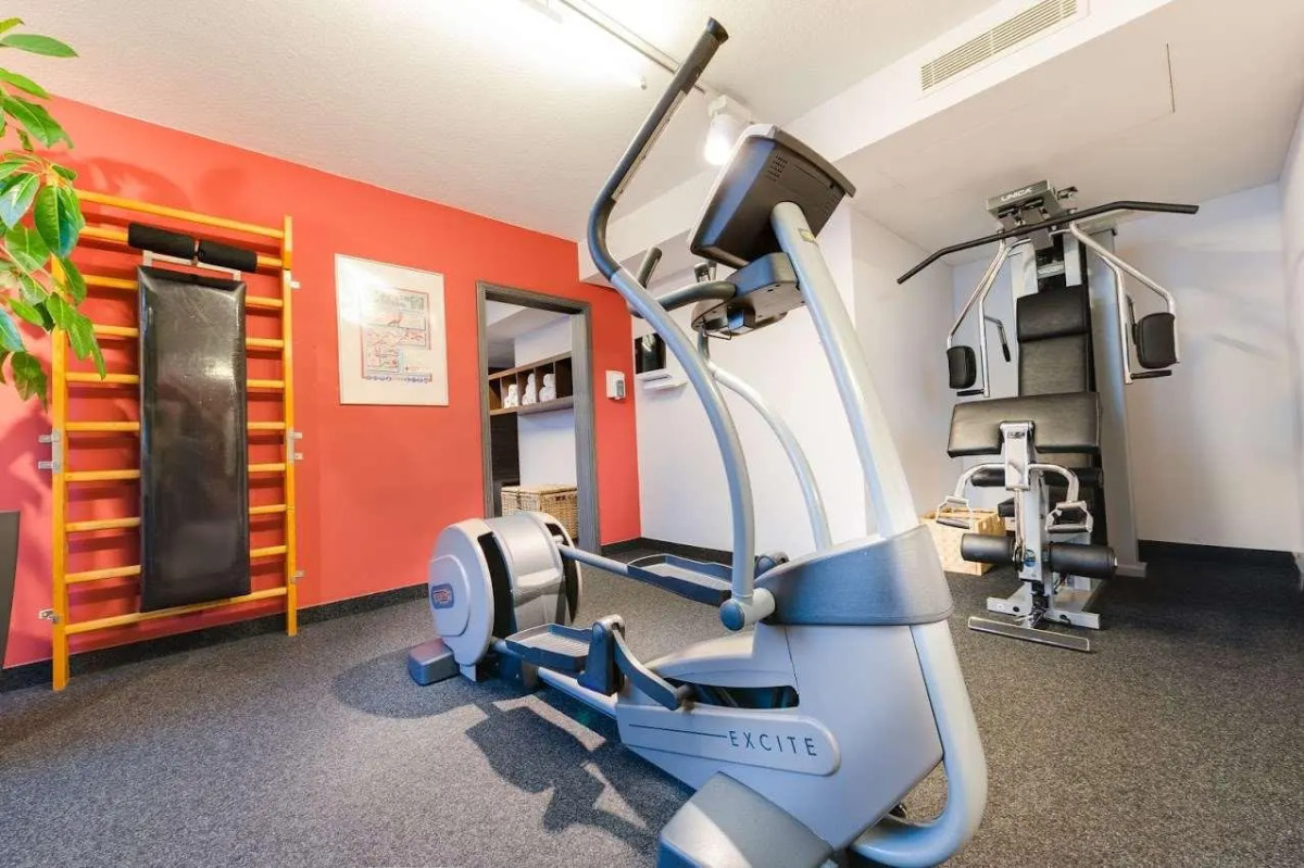 NOVINA HOTEL Wöhrdersee Nürnberg City