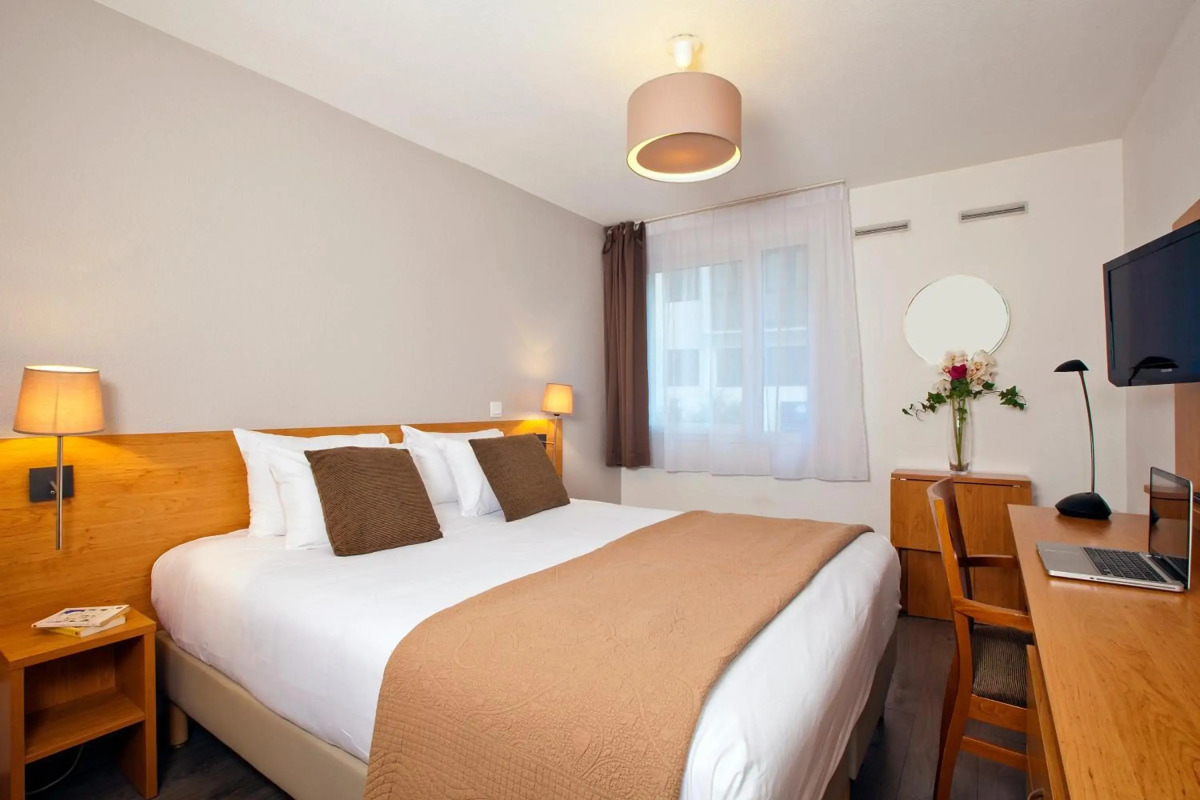 Séjours & Affaires Pantin Charles de Gaulle