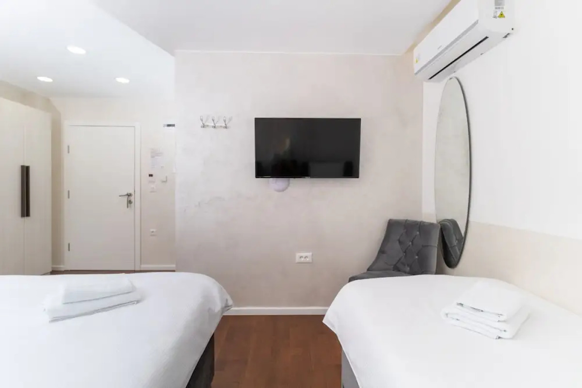 Ornament Hotel and Apartments