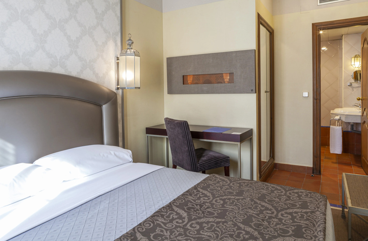 Hotel Macià Alfaros