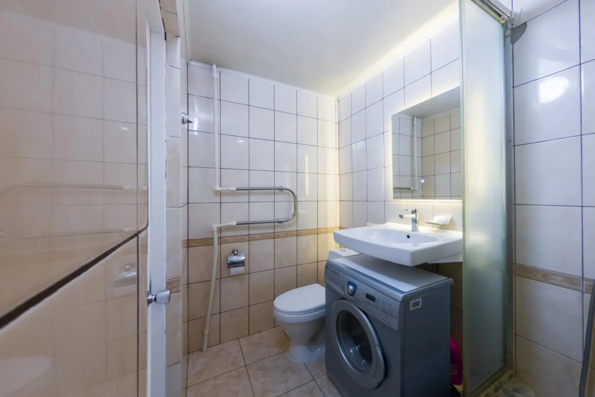 ApartUnit (АпартЮнит) на улице Челюскинцев 21