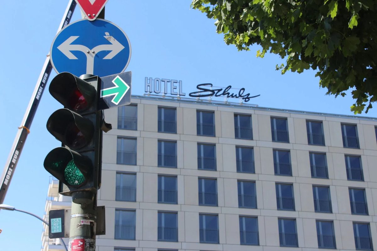 Schulz Hotel Berlin Wall at the East Side Gallery