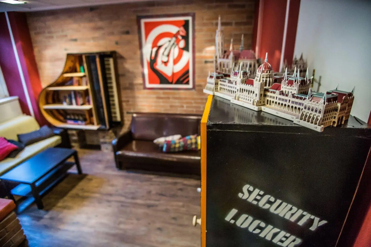 Casa de la Musica Hostel