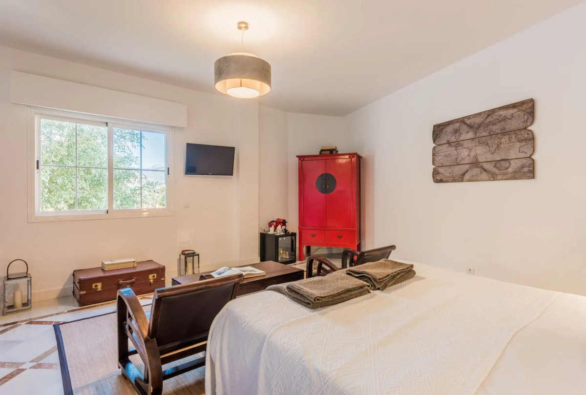 Molo Luxury Suites Puerto Banus