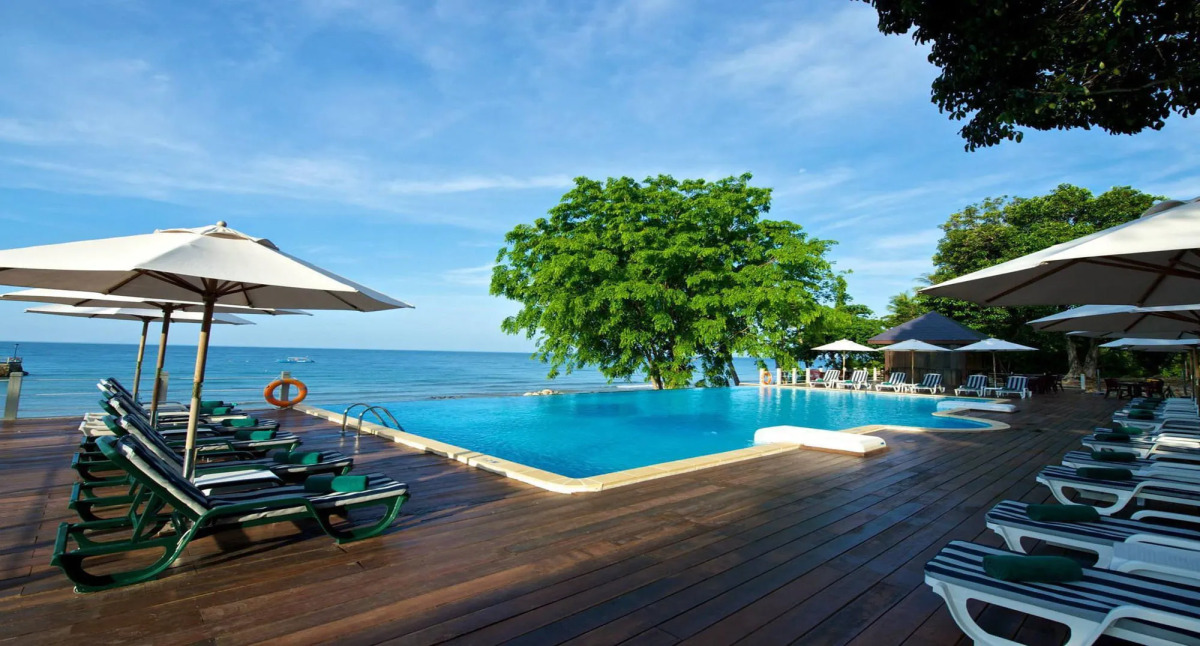 Tunamaya Beach & Spa Resort Tioman Island