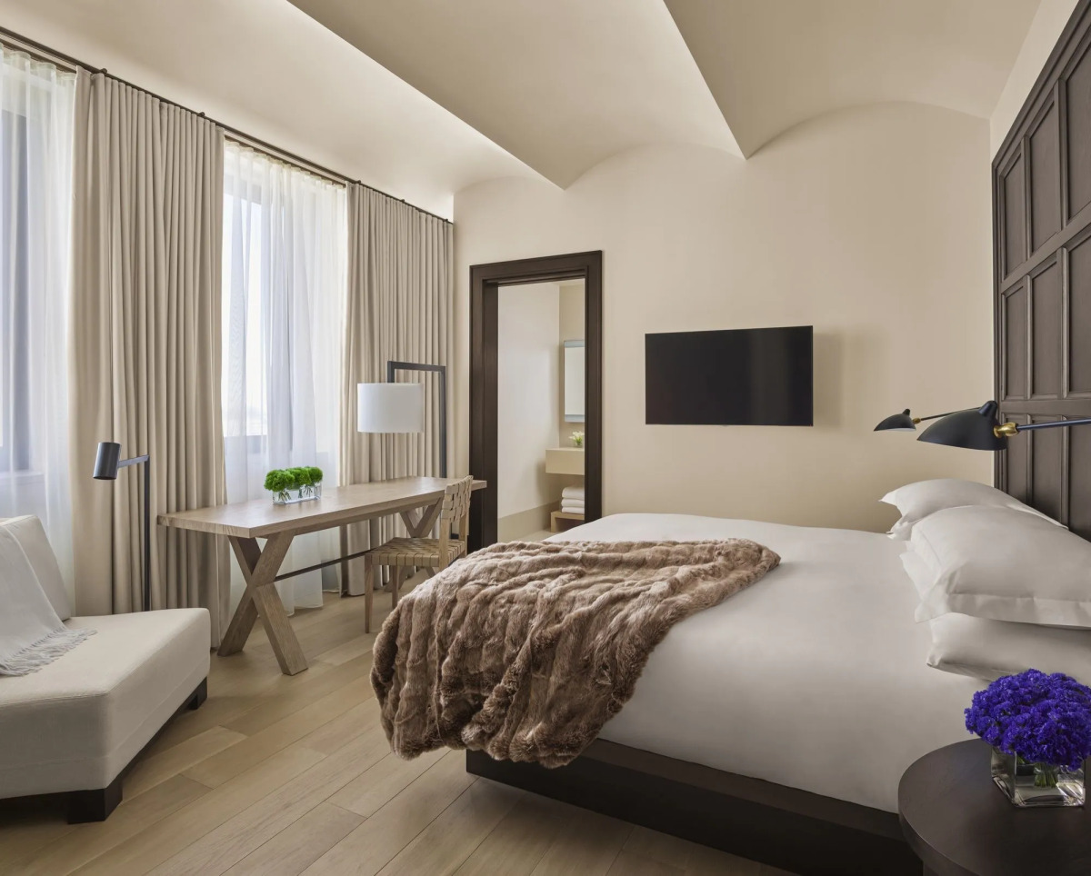 The New York EDITION