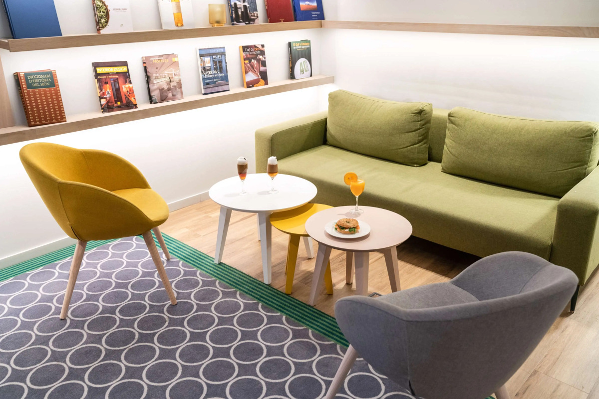 Suites Plaza Hotel & Wellness