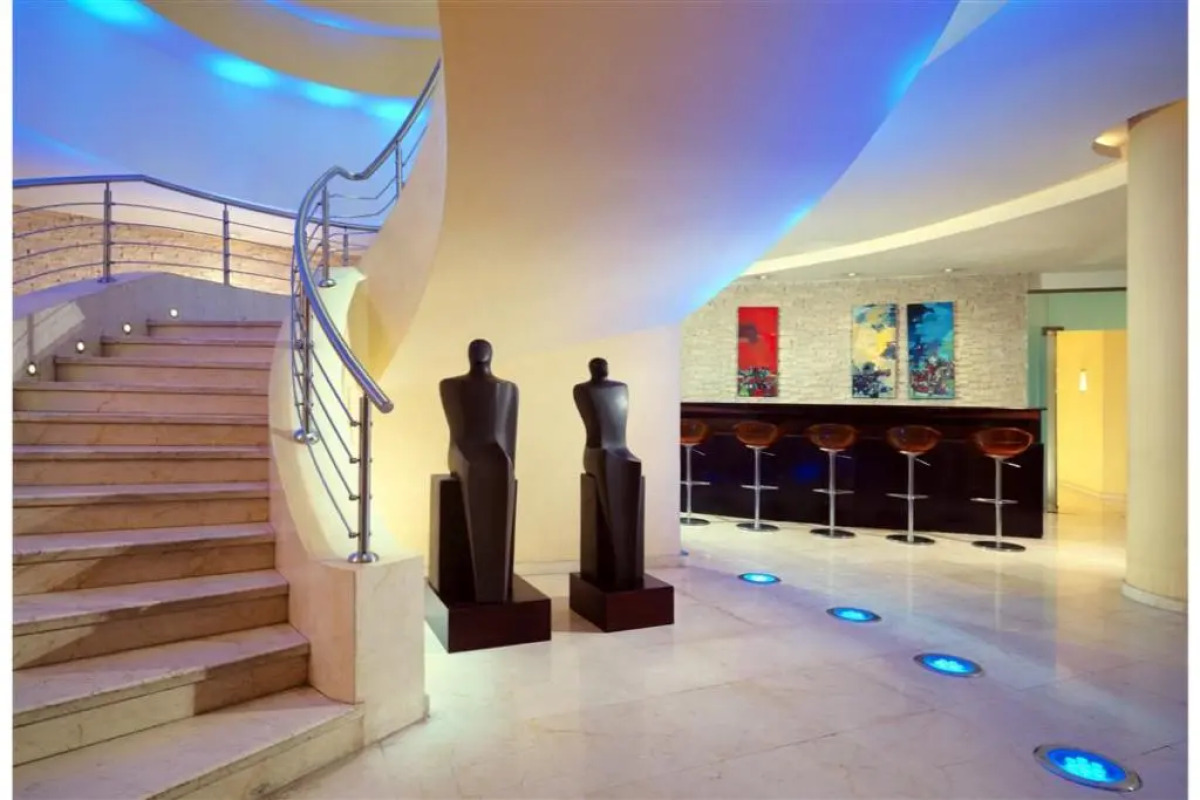 Le Meridien Pyramids Hotel & Spa