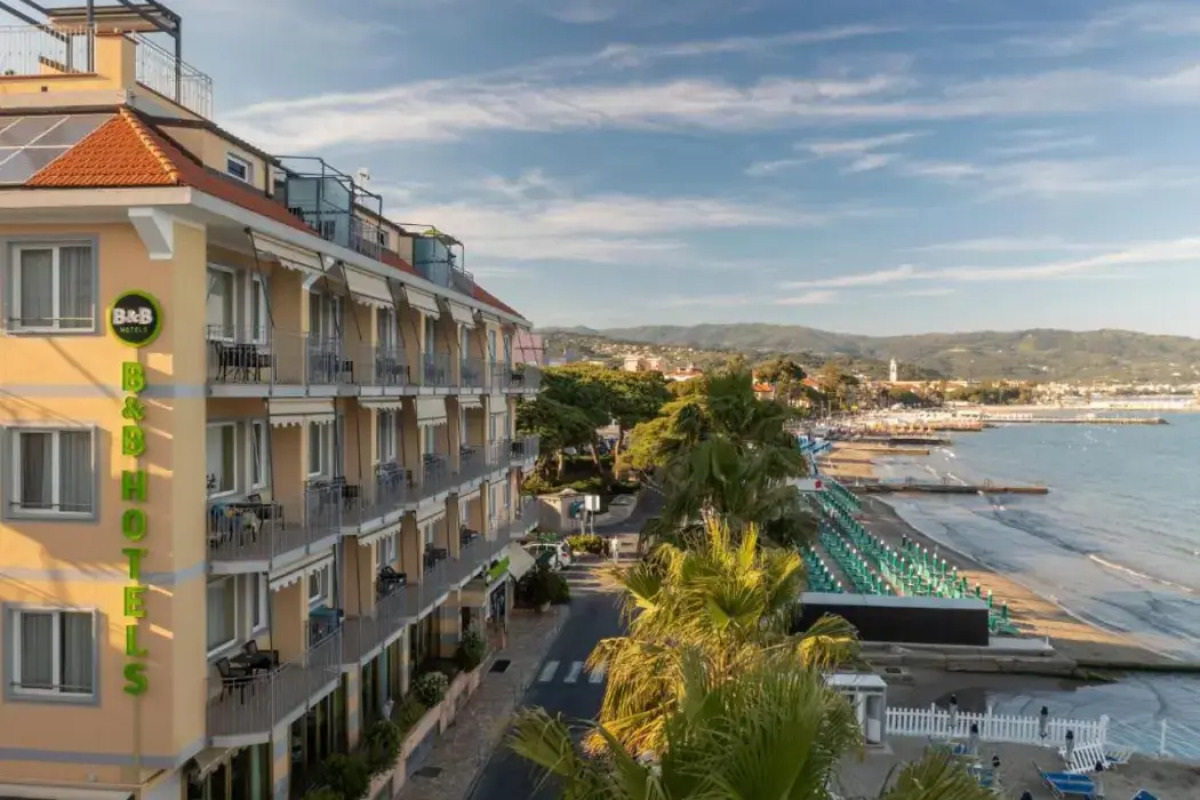 B&B Hotel Diano Marina Palace