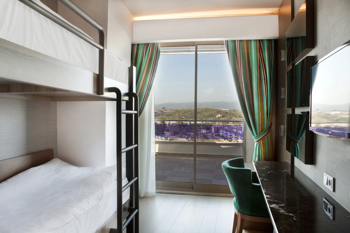 Long Beach Harmony Hotel & Spa