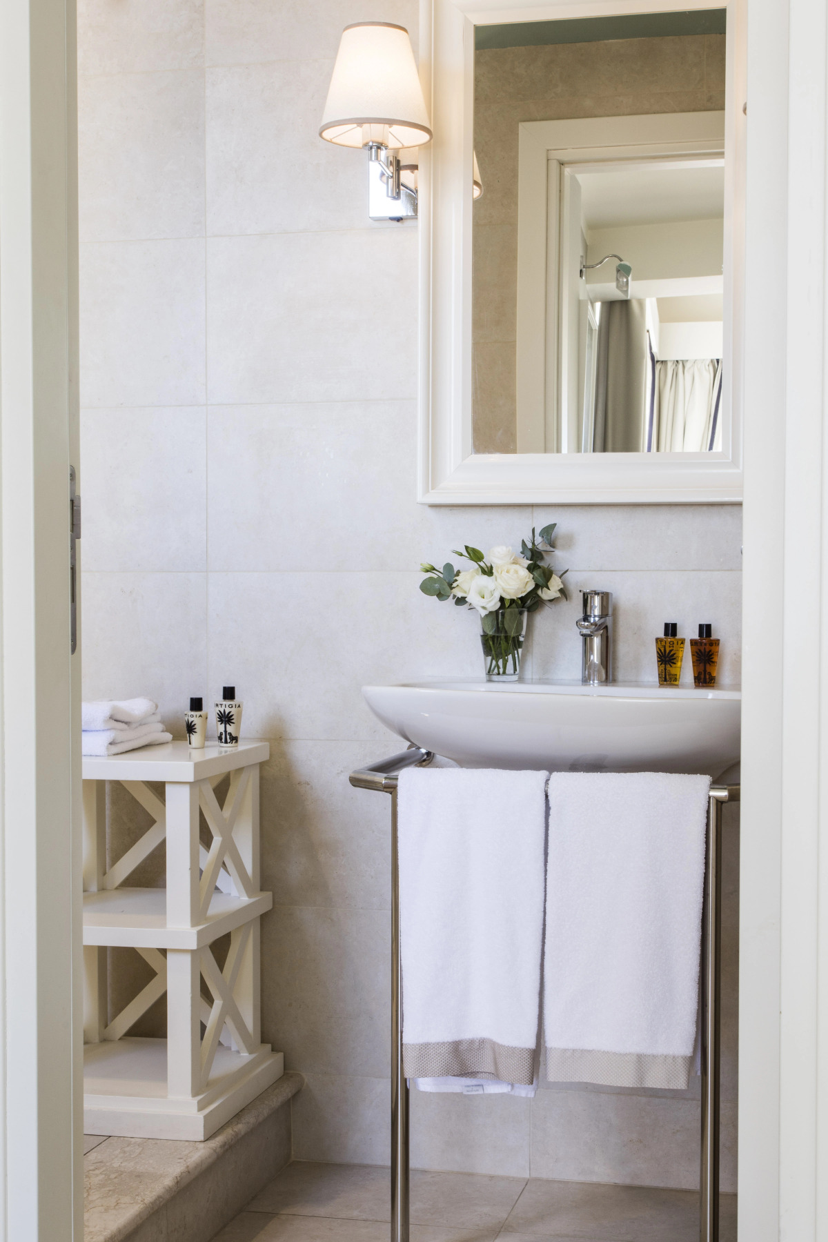 La Malandrina Apartments & Suites