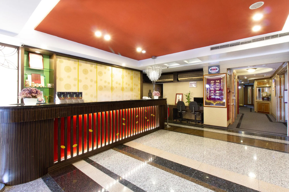 Baron's Hot Spring Hotel