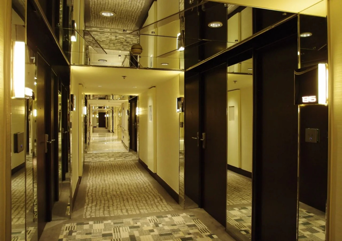 Regal Oriental Hotel