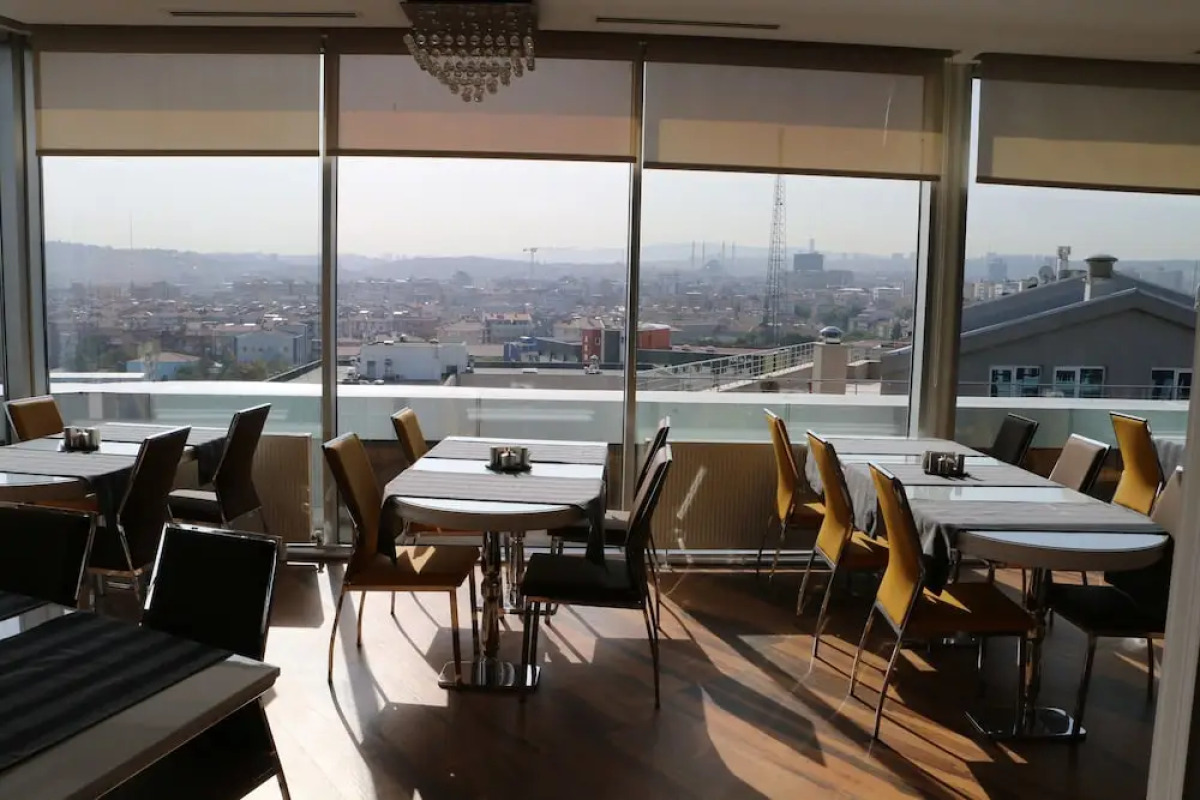 Business Grand Hotel