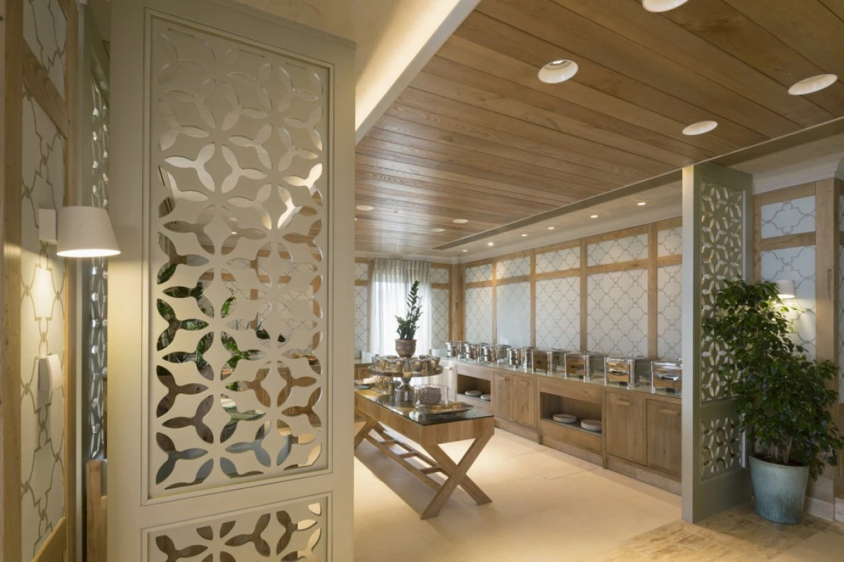 Отель Ikos Oceania