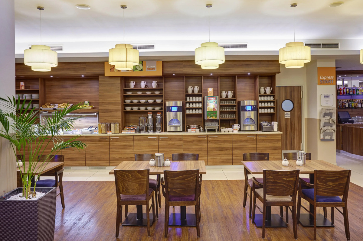 Premier Inn Frankfurt City Centre