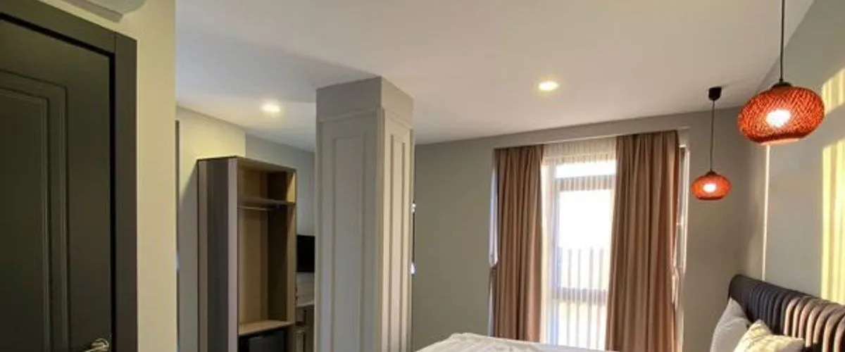 Отель Solin Airport Hotel