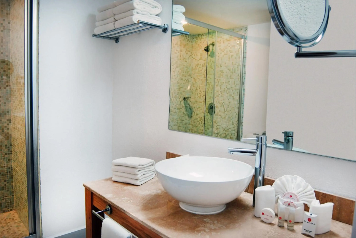 Отель Adhara Express