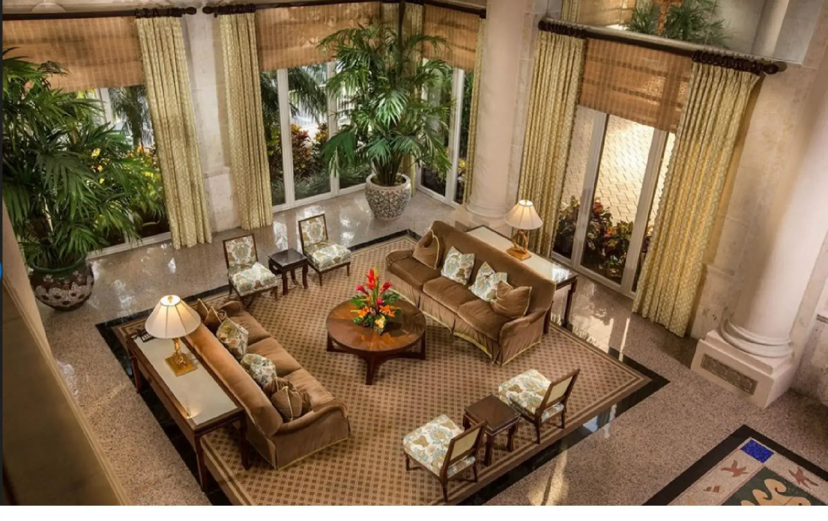 Lago Mar Beach Resort & Club