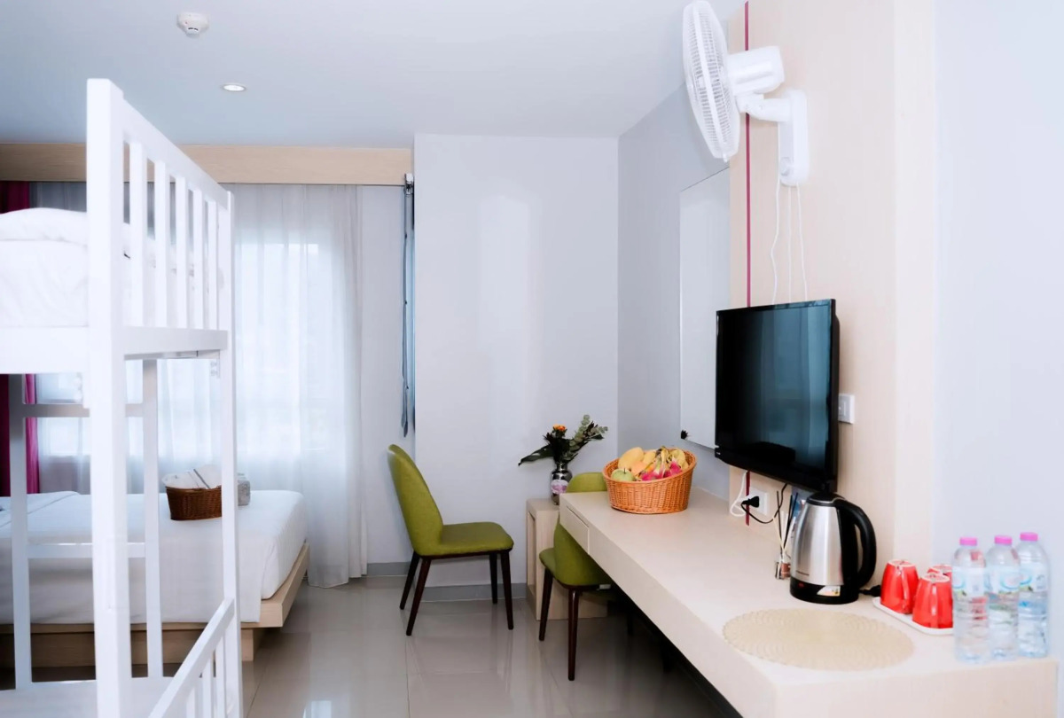 SunSeaSand Hotel (Patong) (SHA Certified)